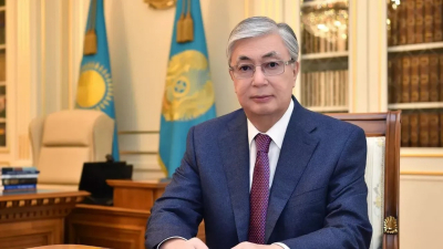 Токаев поздравил казахстанцев с Днем Независимости