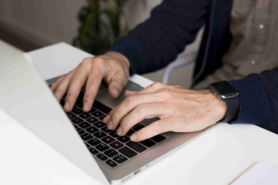 Минцифры опровергло &laquo;белые списки&raquo; для домашнего интернета