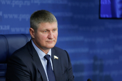 Депутат Шеремет: угрозы Зеленского по Крыму &mdash; стандартная риторика террориста