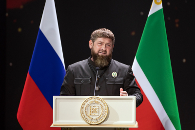 Совет старейшин Чечни единогласно выдвинул Кадырова на пост главы региона