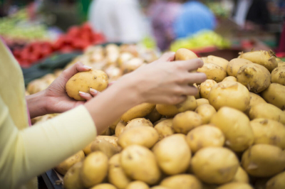 Ограничение на продажу картофеля сняли в Астане