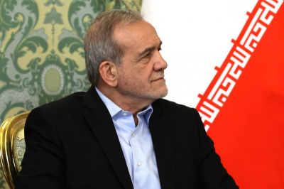 Пезешкиан пообещал Путину не нападать на Азербайджан