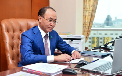 Экс-главу финпола Казахстана подозревают в превышении полномочий