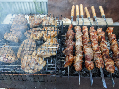 Юрист Гирич: за&nbsp;шашлык во&nbsp;дворе могут оштрафовать на&nbsp;15&nbsp;тысяч рублей
