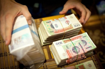 В результате сбоя налоговой системы со счетов узбекистанцев списали 30 миллионов долларов