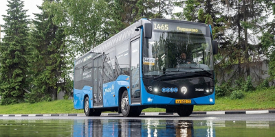 Новые автобусы &laquo;КАМАЗа&raquo; начали обслуживать пригородные маршруты Москвы