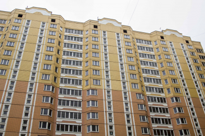 Сенатор Мурог рассказал, когда ветеранам труда могут предоставить жилье
