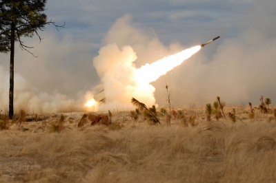 Американские и саудовские военные поразили склады оружия в Ираке