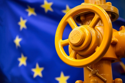 EC может вернуться к закупкам российского газа: план фон дер Ляйен провалился