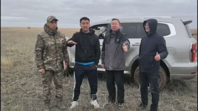 Граждан Китая вызволили из солончаковой западни в Костанайской области