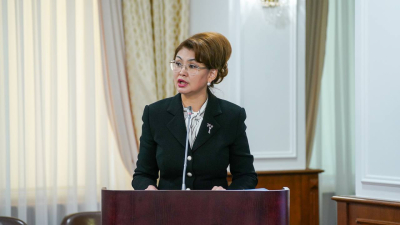 Балаева отреагировала на инцидент между журналисткой и пресс-секретарем Жумангарина