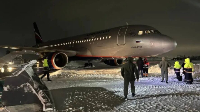 Самолет в снегу: первые кадры ЧП в казанском аэропорту - фото и видео 14/02/2026 &ndash; Новости