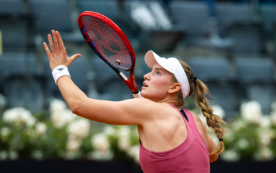 Елена Рыбакина вышла в четвертьфинал WTA 1000 в Дубае
