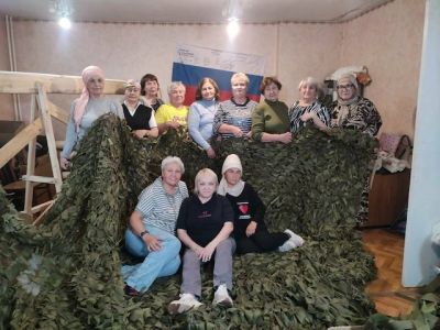 Лениногорские волонтеры изготовили 700 масксетей и наладили пошив плащей для участников СВО