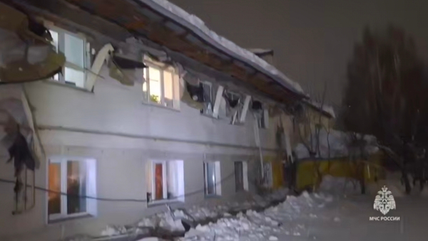Возбуждено дело на директора УК из-за обрушения крыши в селе под Казанью