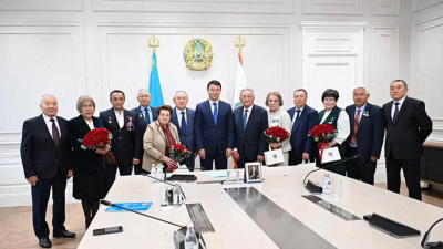 Сатыбалды даст ветеранам служебные автомобили