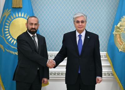 Токаев принял главу МИД Армении