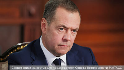 Крупный природный пожар охватил военный полигон в Нидерландах